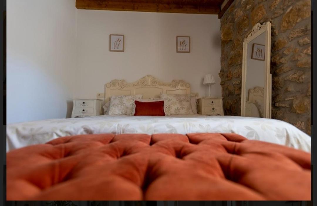 Hotel Rural En Las Cascadas De Tobera Luaran gambar