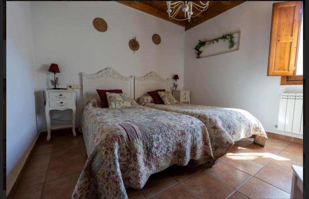 Hotel Rural En Las Cascadas De Tobera Luaran gambar